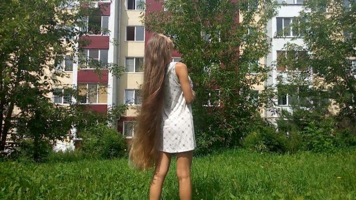 Long Hair in the Park - Image 2