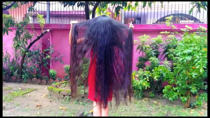 Beautiful Rapunzel Maitreni Sensual Hairplay with Calf Length Silky Tresses (Combing & Flipping) - Image 4