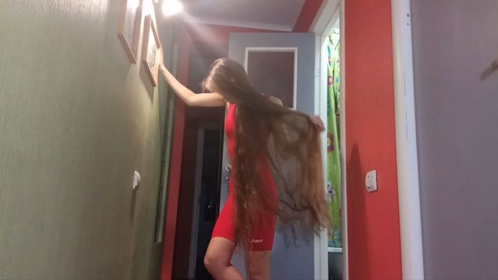 Thigh Length Silk Hair After Washing - Drying with Hairdryer, Towel and Oiling - Image 5