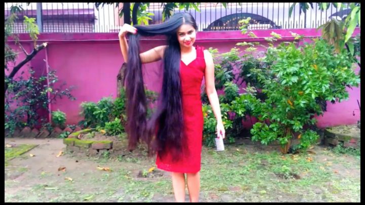 Beautiful Rapunzel Maitreni Sensual Hairplay with Calf Length Silky Tresses (Combing & Flipping) - Image 6