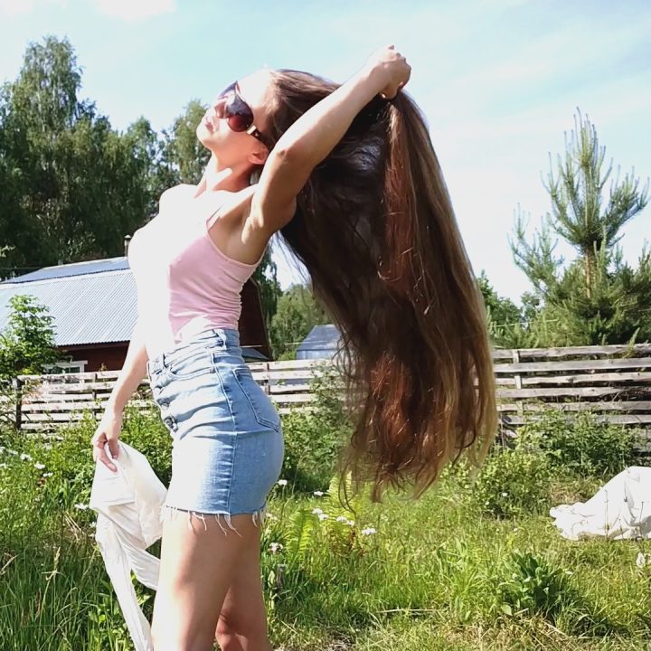 Vera Kosyakina - Wet Hair Drying in the Garden - Image 6