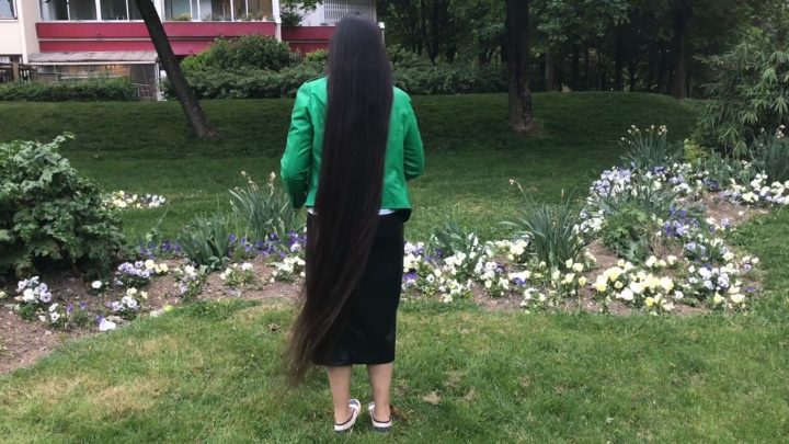 Super Long & Healthiest Hair Combing in the Park - Image 2