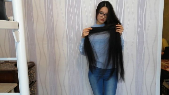 Laskova Anastasia - The Silky Show at Dormitory with her Dark Mane - Image 2