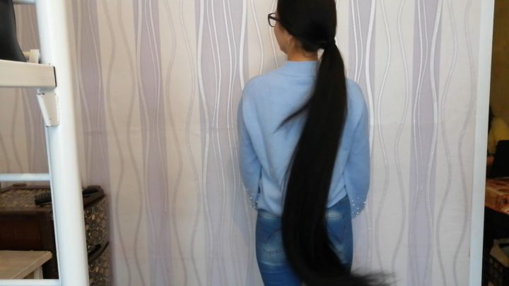 Laskova Anastasia - The Silky Show at Dormitory with her Dark Mane - Image 11