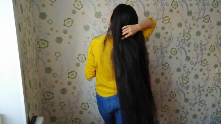 Extra Silky, Classic Length Thick Mane - Image 5