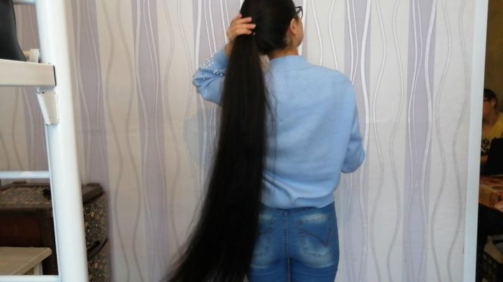 Laskova Anastasia - The Silky Show at Dormitory with her Dark Mane - Image 7