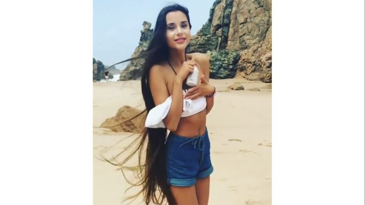 30 Minutes Windy Hair Play Collection from 46 Beautiful Girls on YouTube and Instagram - Image 14