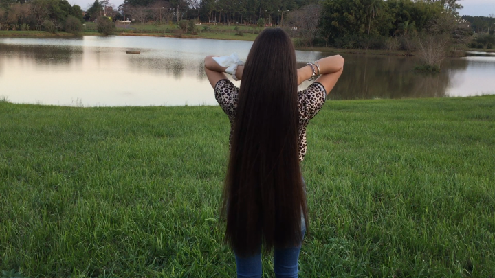 Pamela's Classic Length Hair Show in Beautiful Park - Image 21