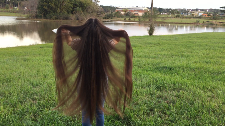 Pamela's Classic Length Hair Show in Beautiful Park - Image 12