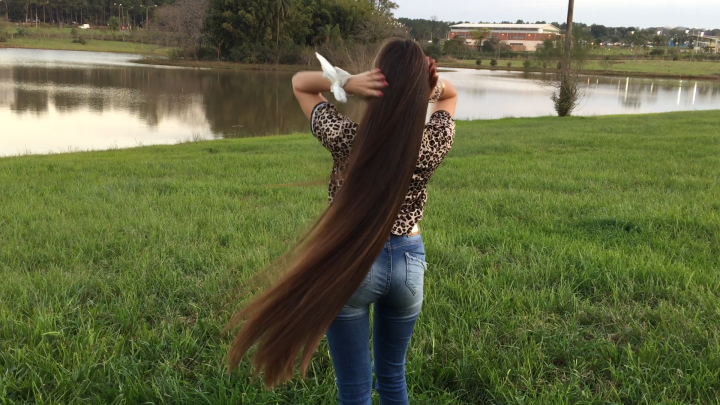 Pamela's Classic Length Hair Show in Beautiful Park - Image 7